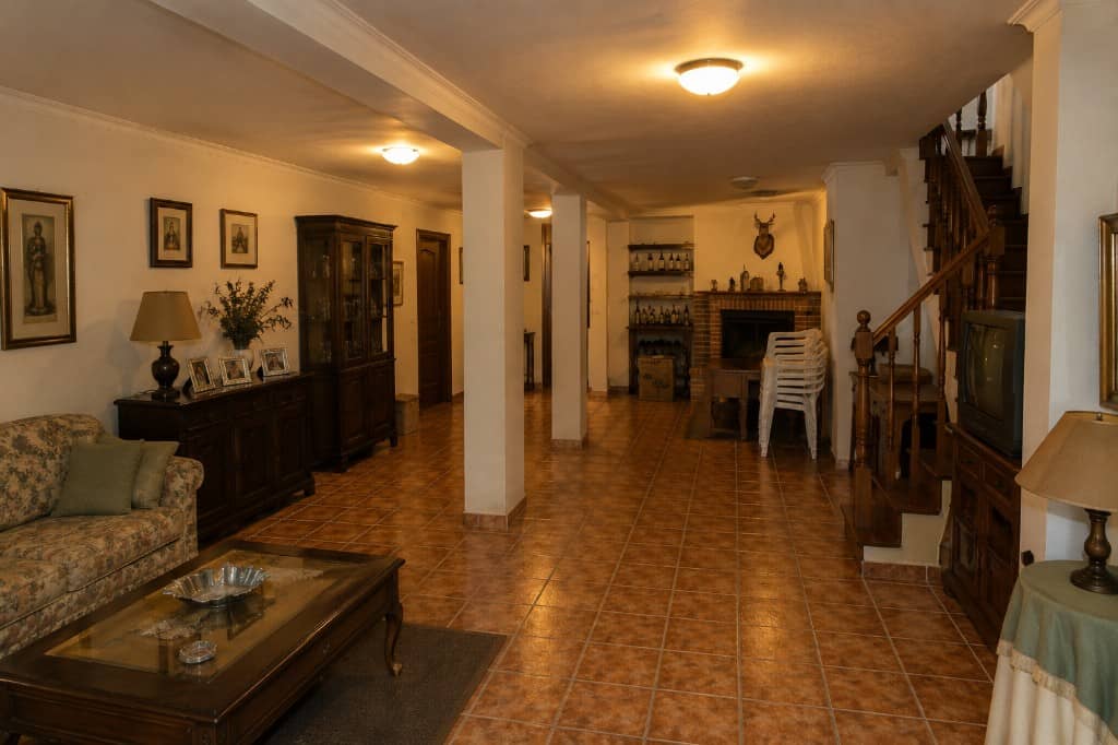 Sótano de chalet antes de convertirlo en estudio de música